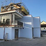Durch das geschickte Nutzen von bestehenden Elementen und einem punktuellen Ergnzen und Optimieren  wird auch die Rckseite des Gebudes ein praktischer Hingucker, der den neuen Bedrfnissen gerecht wird.