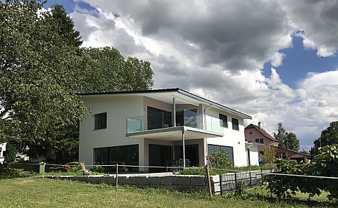 Einfamilienhaus in altem Baumbestand